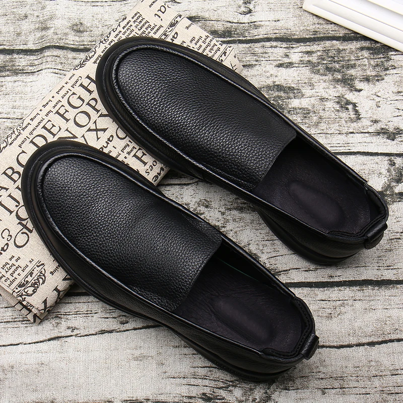 

Men Shoes fashion slip on Lightweight Driving Shoe Casual Loafers Flat Walk Footwear Cow Leather Moccasins For Men's Sneakers