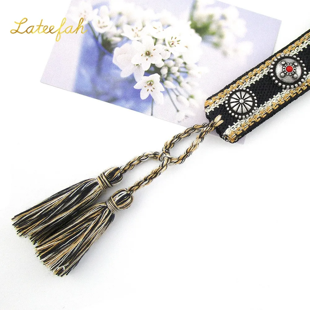 

Adjustable Fabric Design Rivet Bracelet Vintage Handmade Rope Tassel Friendship Bracelets For Women Men Gifts