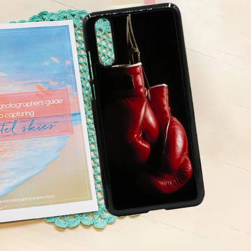 

Strong Boxing Gloves sports Phone Case PC for iPhone 11 12 pro XS MAX 8 7 6 6S Plus X 5S SE 2020 XR