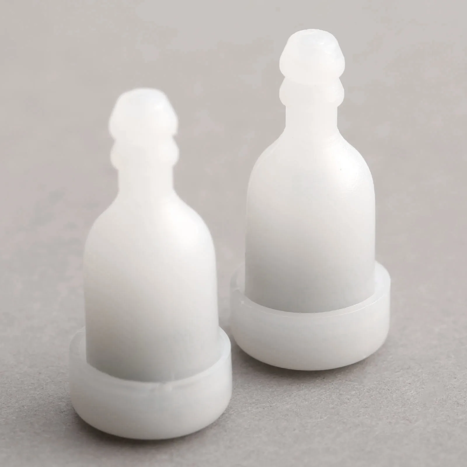 

2PCS Fuel Tank Breather Vent Air Check Valve Fits Chainsaw 4500 5200 2500 Brush Cutter TL43 CG520 TARUS SILVERLINE