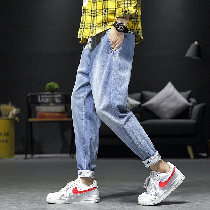 

2020 New Trendy Fashion Streetwear Men Jeans Ankle-length Light Blue Harem Jeans Loose Straight Leg Denim Cargo Pants Hip Hop