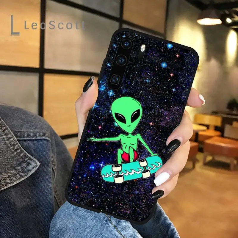 

Fantastic universe aliens creatures Phone Case For Huawei honor Mate P 9 10 20 30 40 Pro 10i 7 8 a x Lite nova 5t Soft silicone