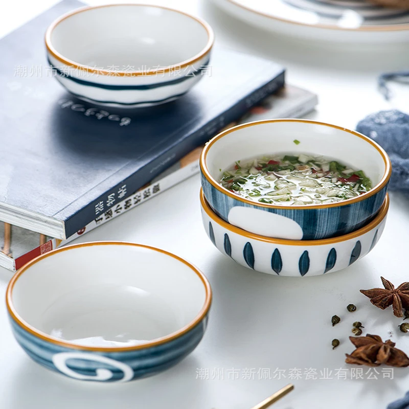 

Japanese Style Small Dish Fruit Snack Plate Sushi Dish Ceramic Tableware