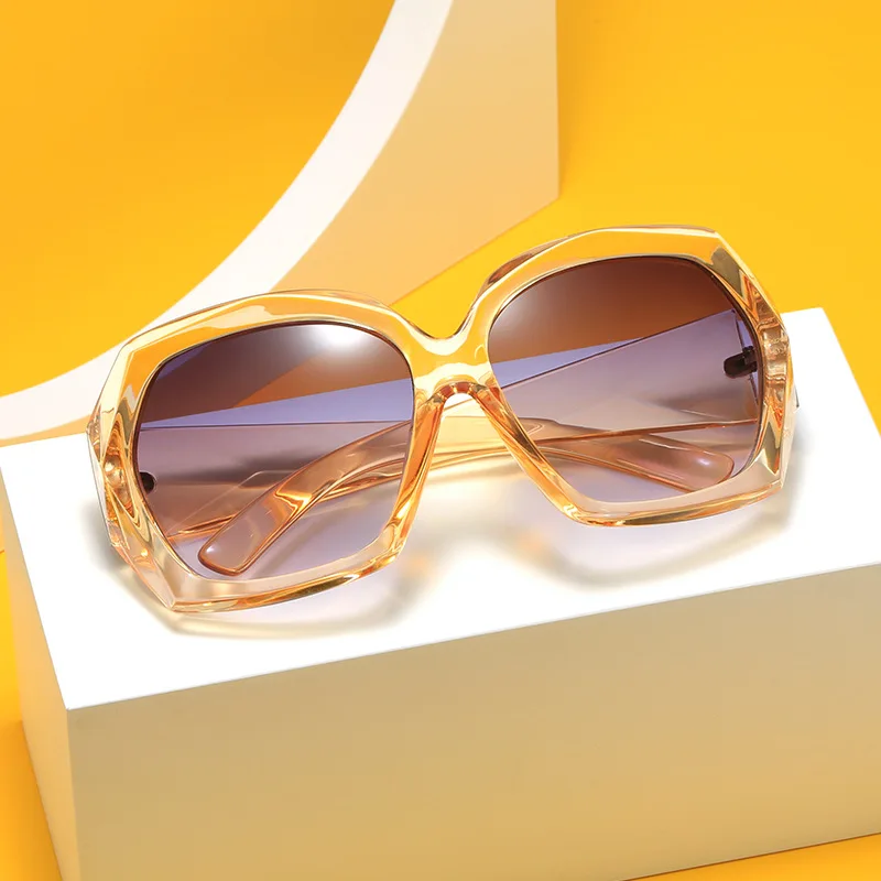 

Vintage Multifaceted Sun Glasses Lady Street Shot Fashion Oversize Diamond Sectioned Decoration Eyewear for Women Men Sunglasses