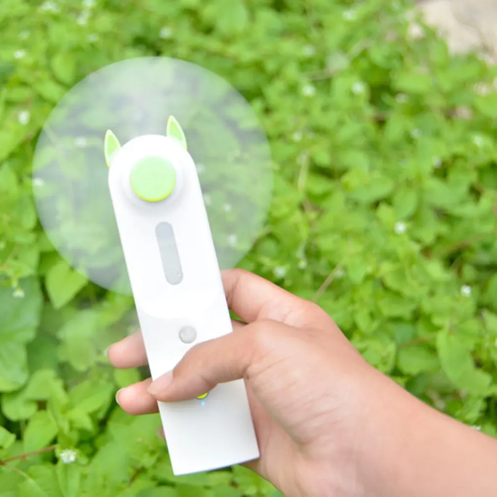 

New Portable Nanometer Water Replenishment Instrument Mini Fan With Handheld Humidifier Plastic Ordinary Round Piano Keys