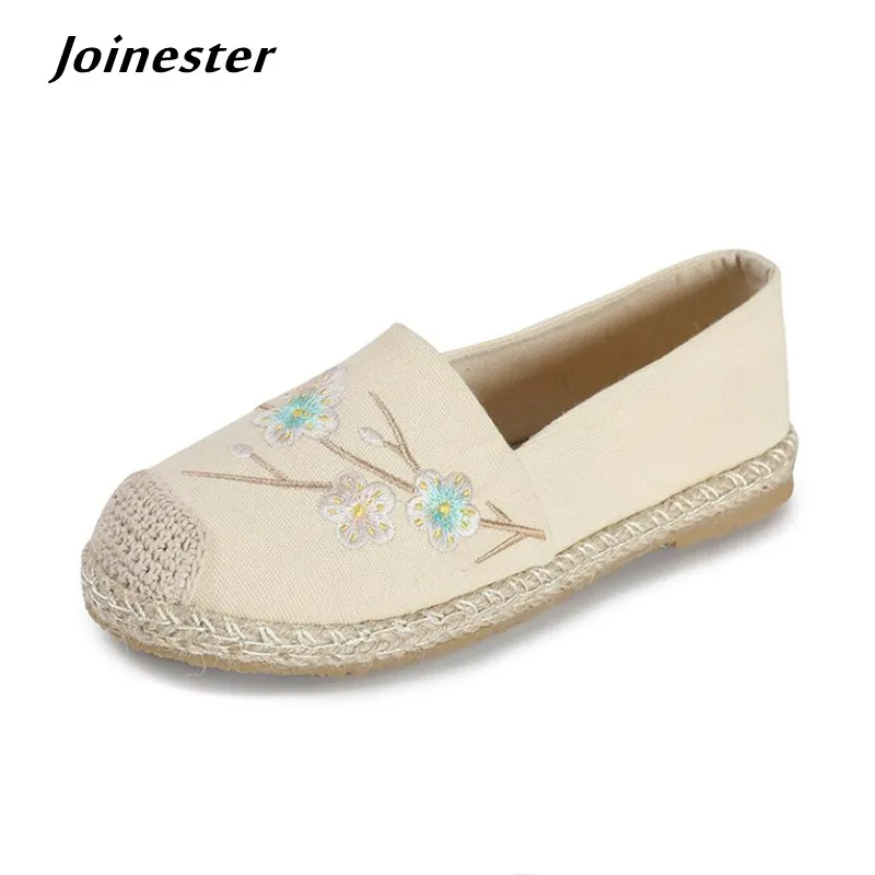 

Casual Canvas Flats for Women Ethnic Flower Embroidered Loafers Ladies Autumn Shoes zapatillas mujer Female Retro Sneakers