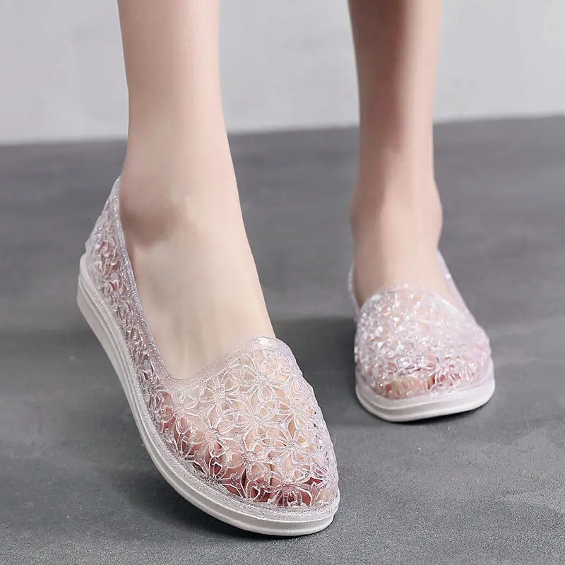 Женские клоги Прозрачные сандалии на нескользящей подошве 2021 женские с плоской