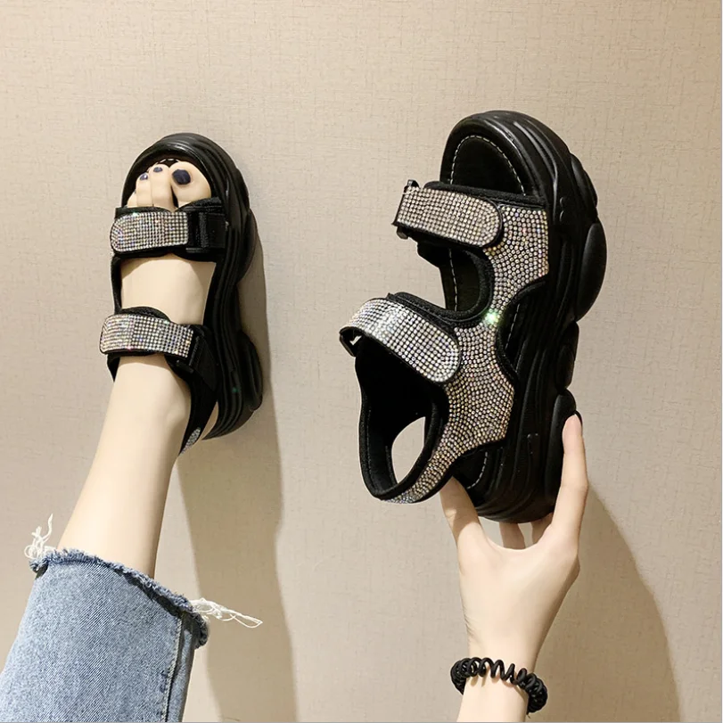 

2020 Summer Chunky Sandals Platform Fashion Women Casual Shoes Red White Hook Loop Wedge Shoes Woman Sandal