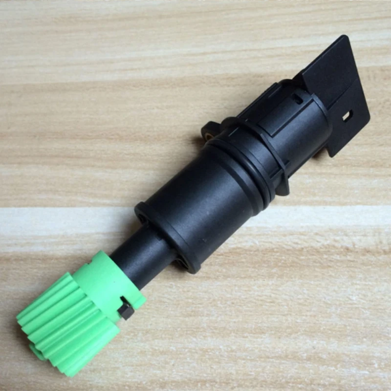 Brand New Speed Sensor Pinion Assy - Speedometer for NISSAN 35032702-VZ21B 32702VZ21B 32702-VZ218 32702VZ218 |