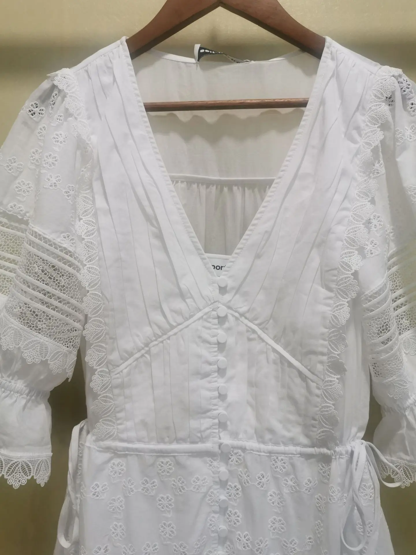 

White Lace Mini Dress Women Puff Sleeve Single Breasted V-neck Sweet Elastic Waist Female Robe