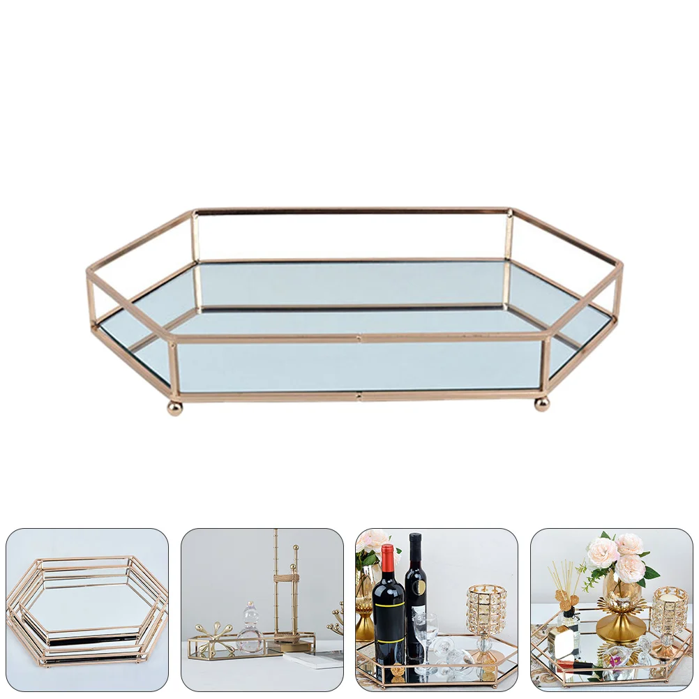 

Kitchen,Dining & Bar