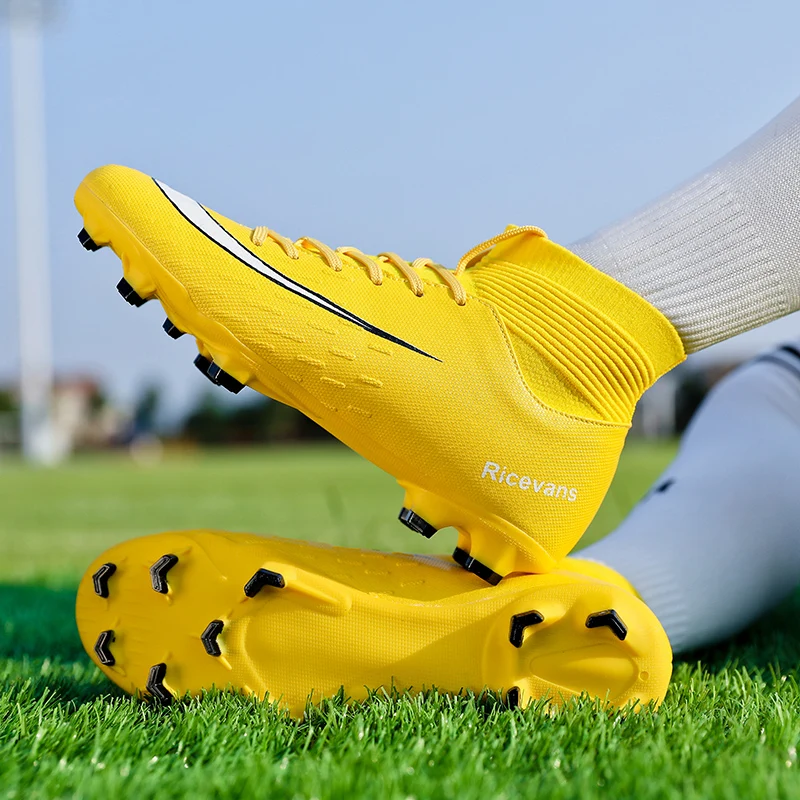 

Men's High-top Football Shoes Shock Absorption Long Spike Football Shoes Breathable Non-slip Futsal Football Shoes Size 32-45