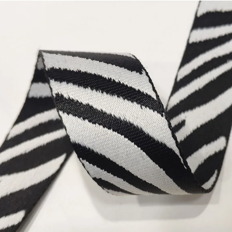 New Design High Quality Black/White Color  1.5 Inch 38mm  Zebra Pattern Fake Nylon Webbing Strap For Bag