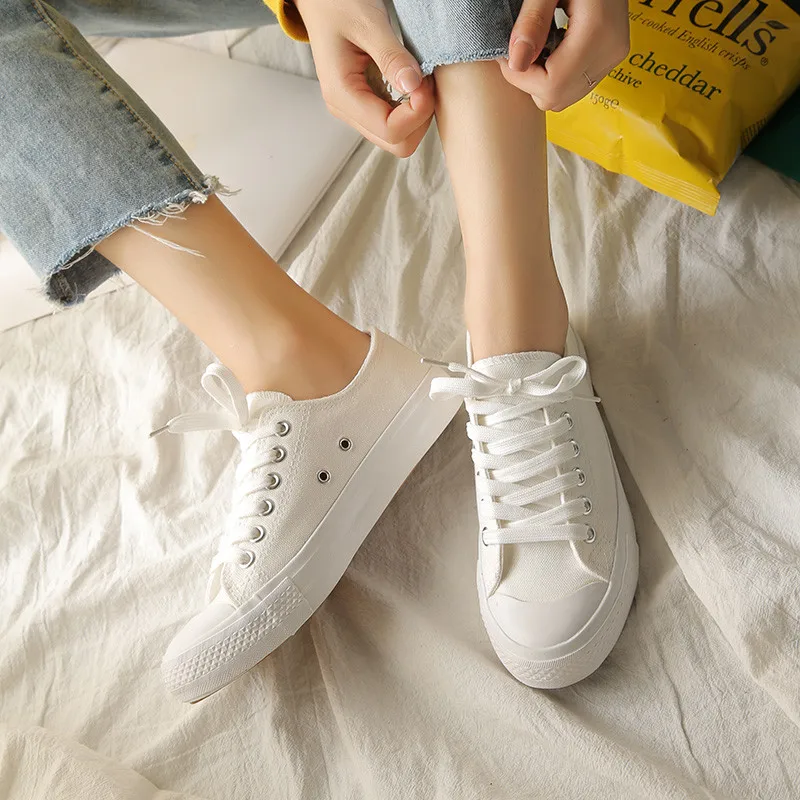 Harajuku Wild Canvas Shoes Yellow White Sneakers Women Spring Casual New Flat Shoes Red Black Round Toe Flats Female Comfort