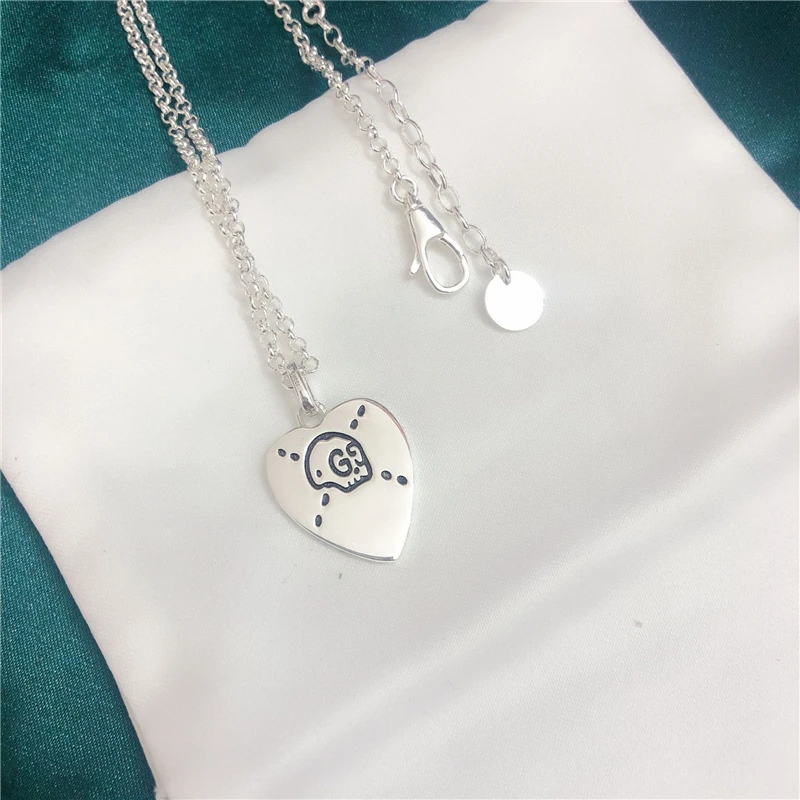 

Love Fearless Necklace Pattern Letter G Fashion Trend European and American Couple Necklace Chain Holiday Gift