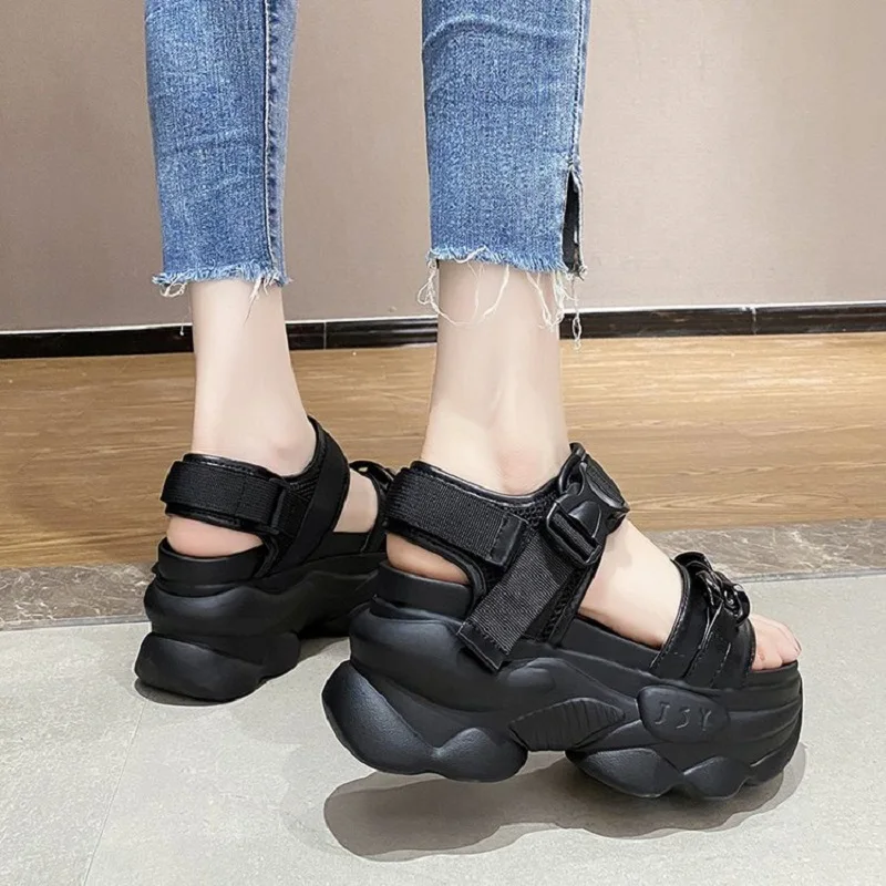 

2021 Summer Fashion Platform Sandals Women Hook & Loop Casual High Heels Sandals Ladies White Black Heels Shoes For Women Hot