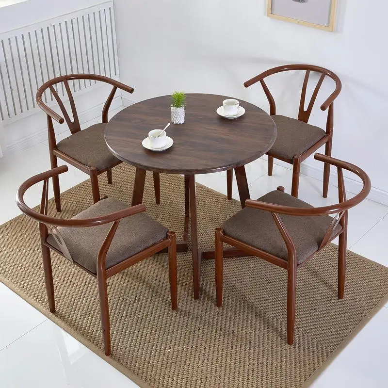 Скандинавский обеденный стол и стул комбинация из кованого железа имитация