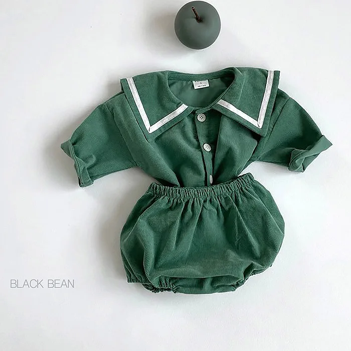 Комбинезон детский хлопковый с матросским воротником и шортами Осень-зима 2020 |