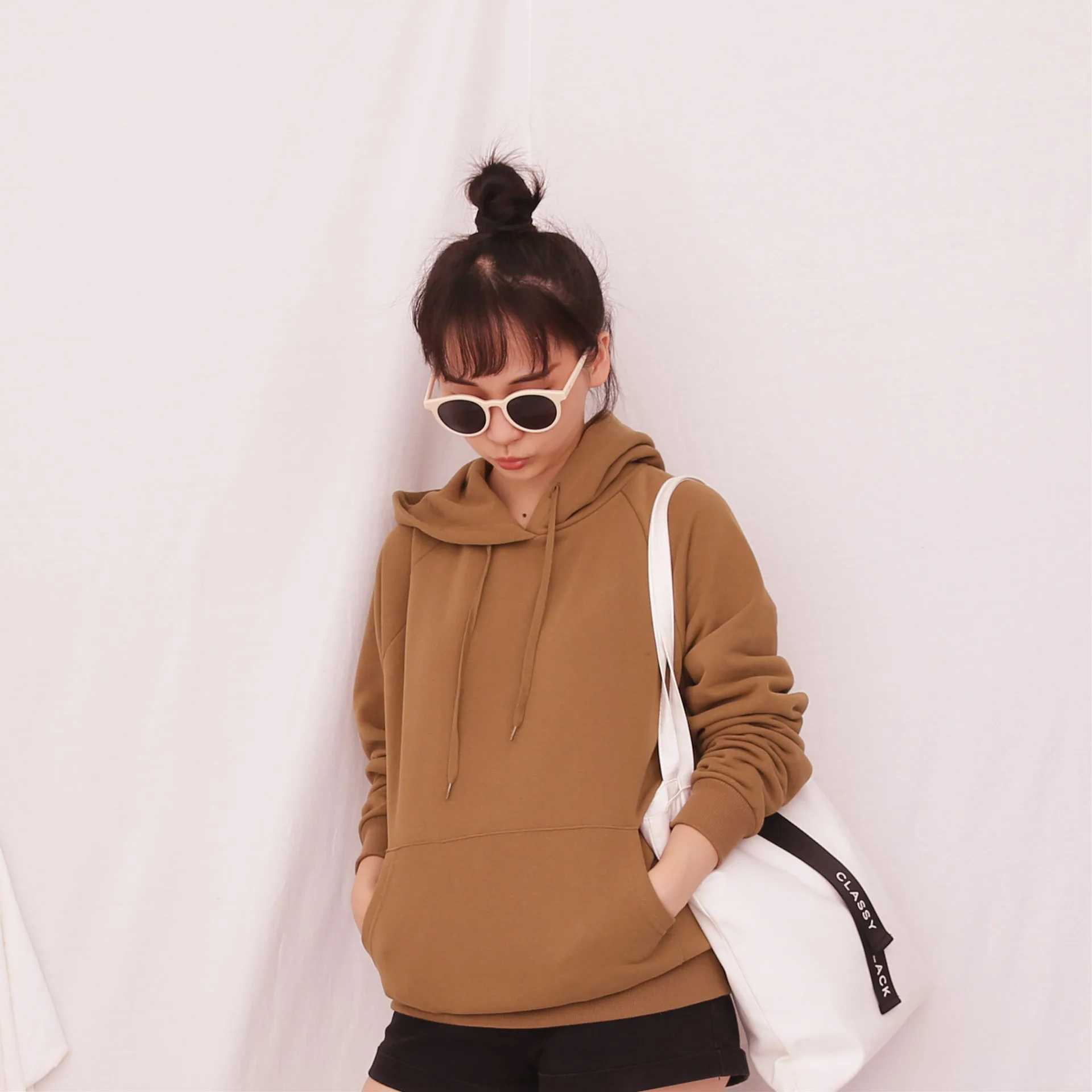 

2021 Winter casual fashion classic soft women's Hoodie