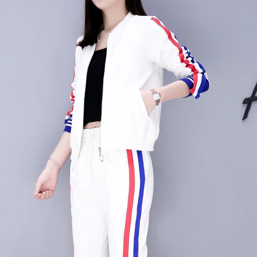 Женский спортивный костюм из двух предметов модельный брючный в полоску куртка