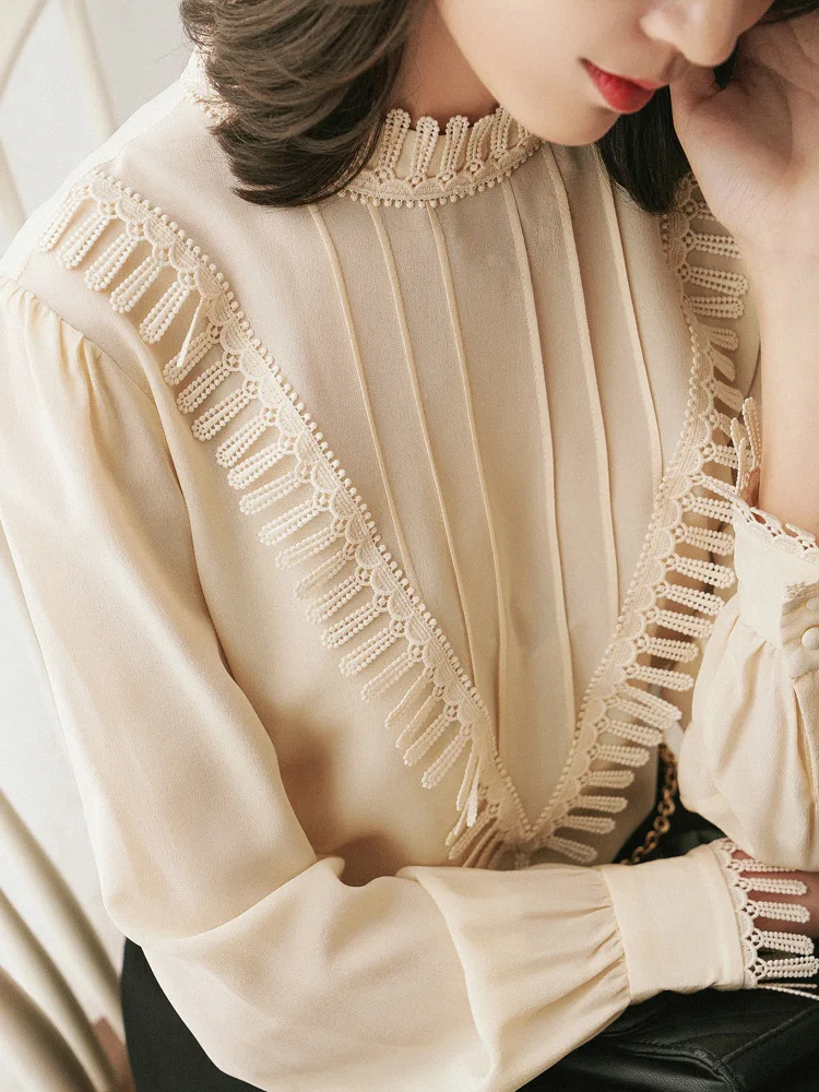 

New silk Water soluble lace stand collar French Court Style Lace Silk Shirt mulberry silk shirt long sleeve shirt