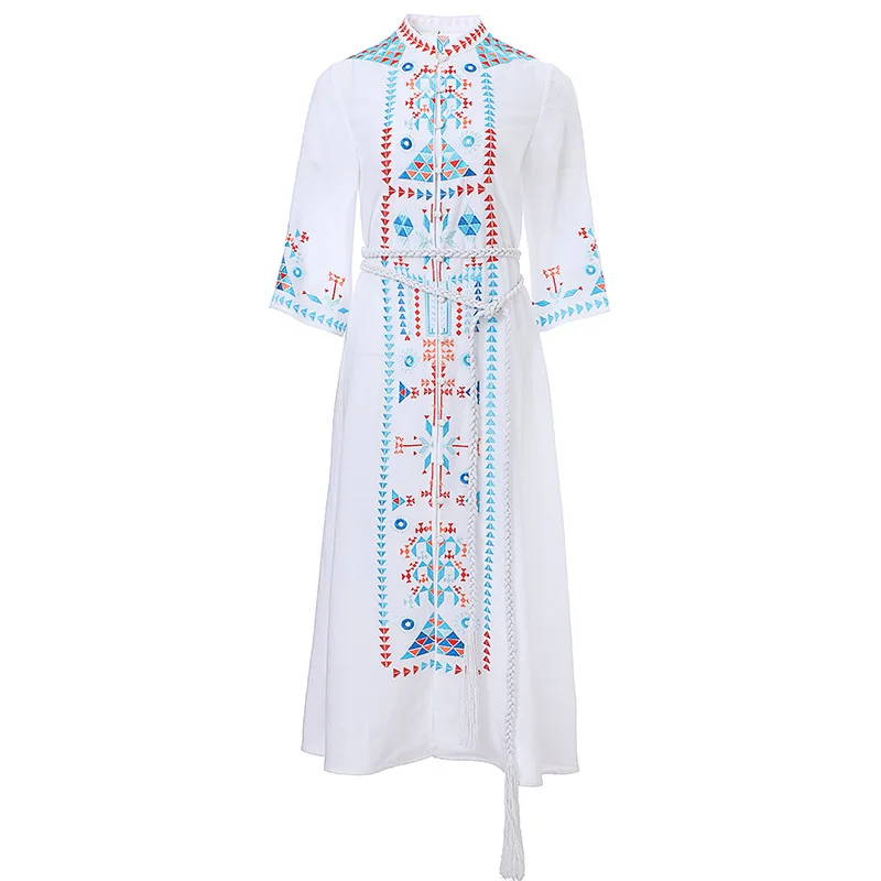 

2020 Summer Fashion Long Dress High Quality Women Geometric Patterns Embroidery Tunic Buttons String Belt Deco White Dress Maxi