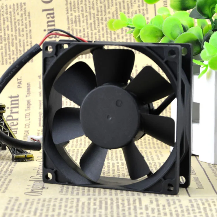 

Adda AD0824LB-A70GL 8025 8CM 24V 0.09A 2-Wire Converter Fan