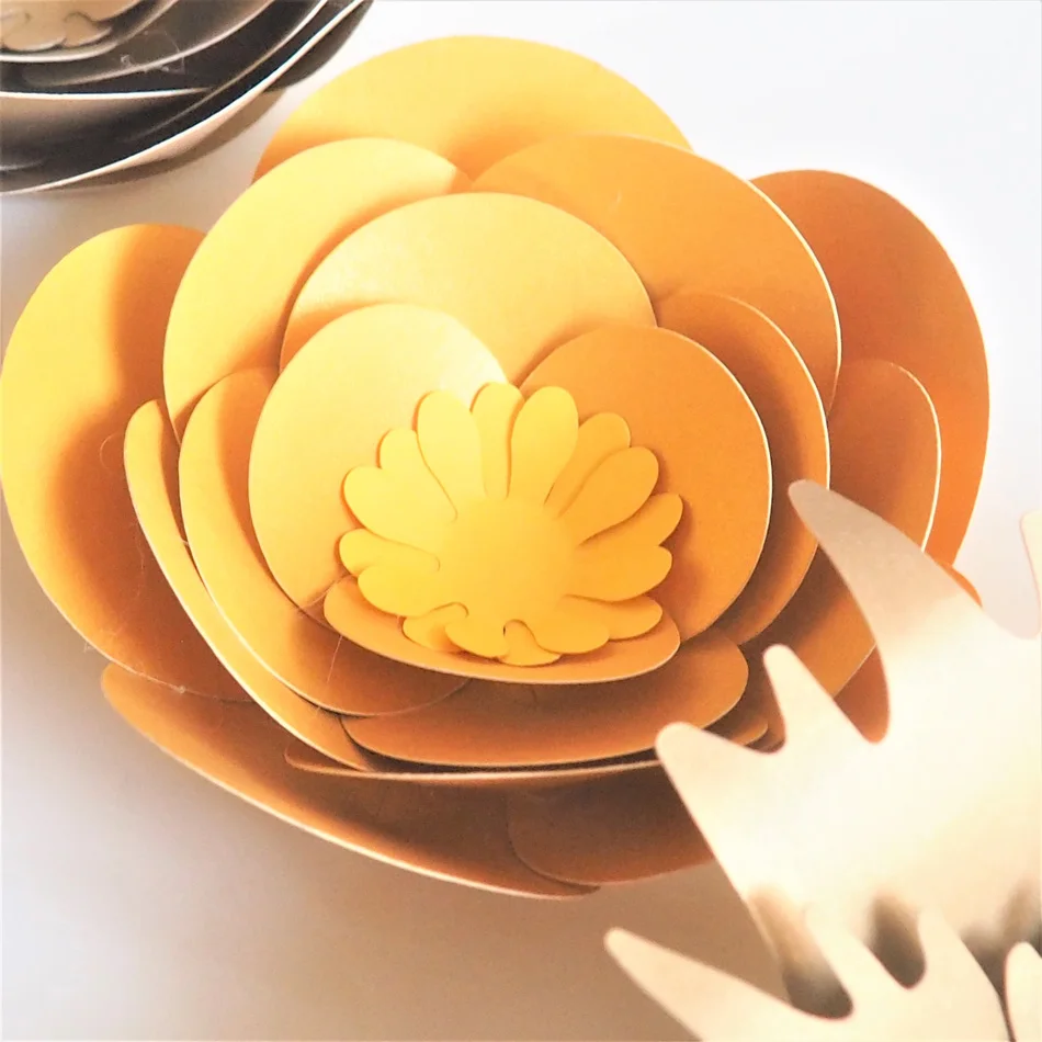 Набор бумажных цветов и листьев ручной работы Декорации для свадебных торжеств