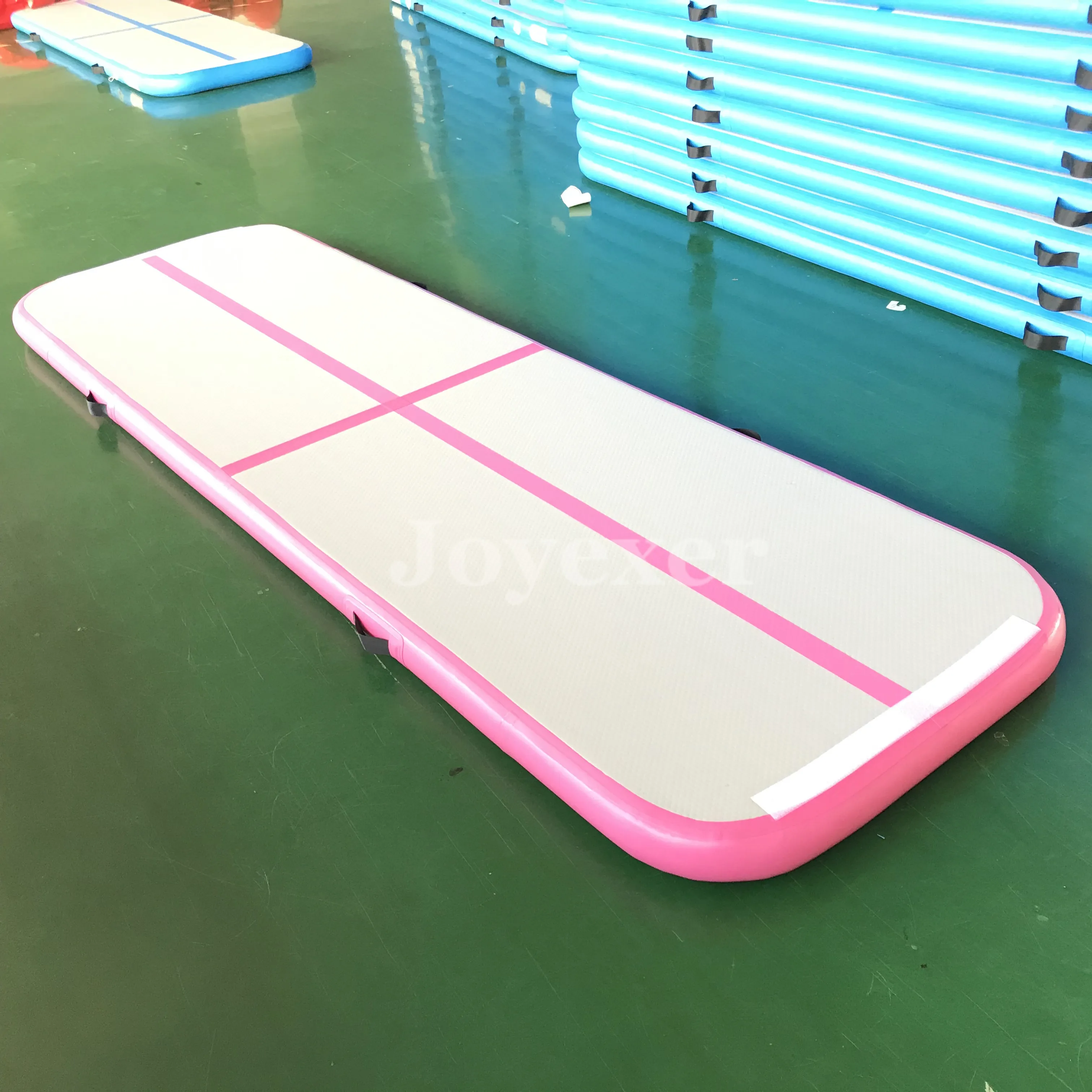 Надувной коврик для йоги 4 м по акционной цене | Игрушки и хобби