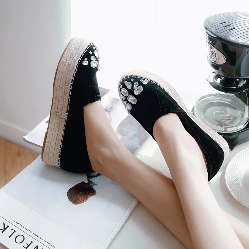 Женская обувь из натуральной кожи Женские шлепанцы на плоской подошве без