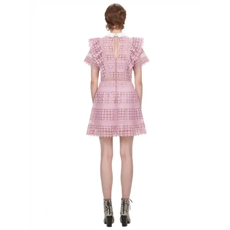 Женское короткое платье с круглым вырезом модное розовое кружевное