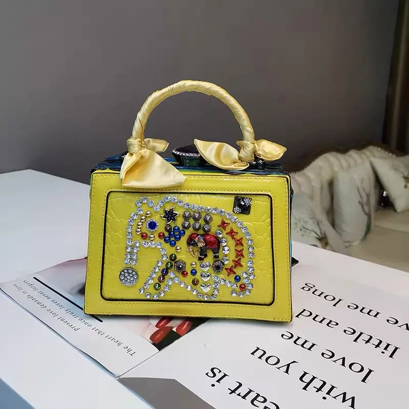 Высококачественная брендовая маленькая квадратная сумка со стразами новая