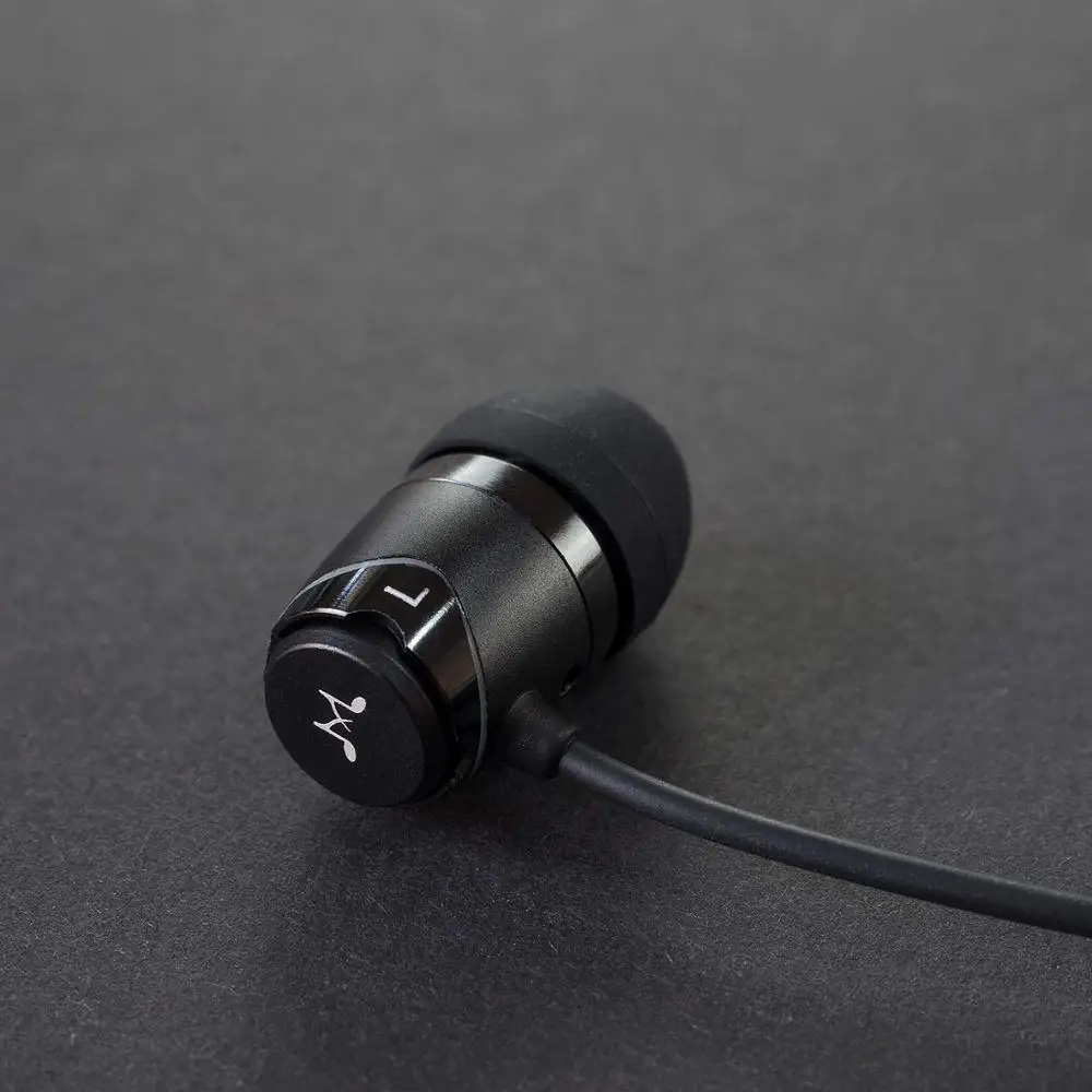 Наушники-вкладыши SoundMAGIC E11D с разъемом USB Type-C гарнитура дистанционным