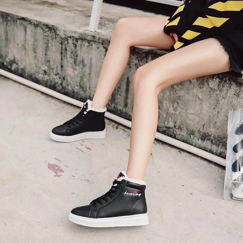 

PU Solid Casual Shoes Women Sneakers 2019 New Winter Shoes White Sneakers For Women Short Plush Ladies Shoe Breathable