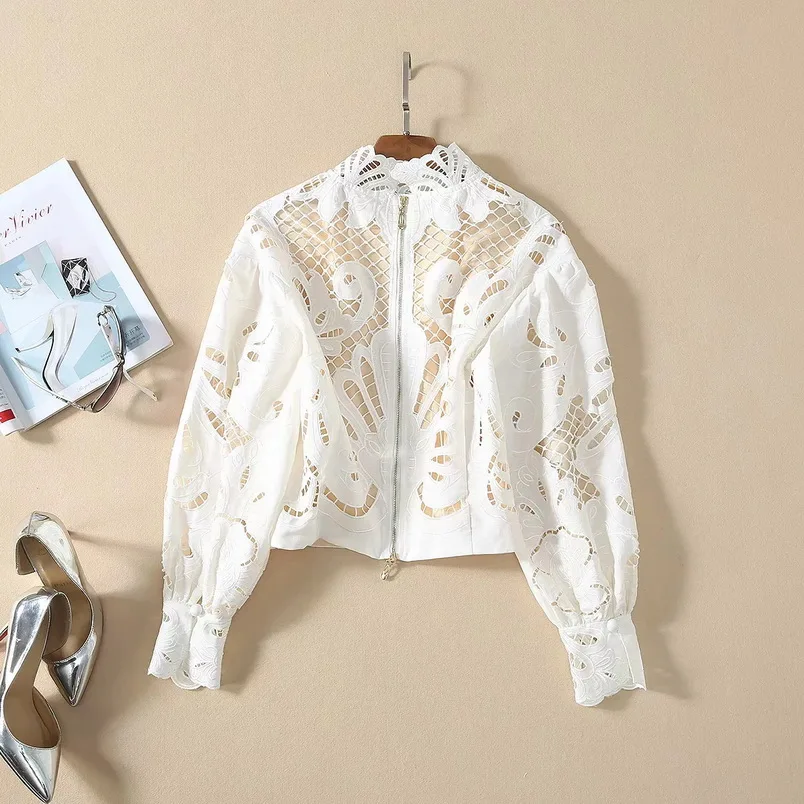 

Блузка женская с оборками на воротнике, модный ажурный топ из хлопка и льна с вышивкой и длинным рукавом, весна-лето 2020