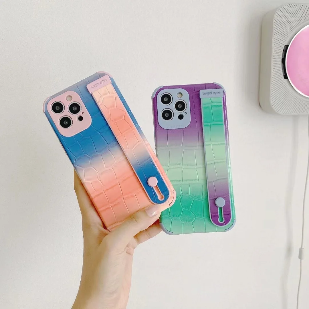 

Colorful Gradient Crocodile Pattern Wrist Strap Holder for IPhone 11 Pro Max Case 12 Pro Max X XR XSMAX 7 8 Plus Soft Cover