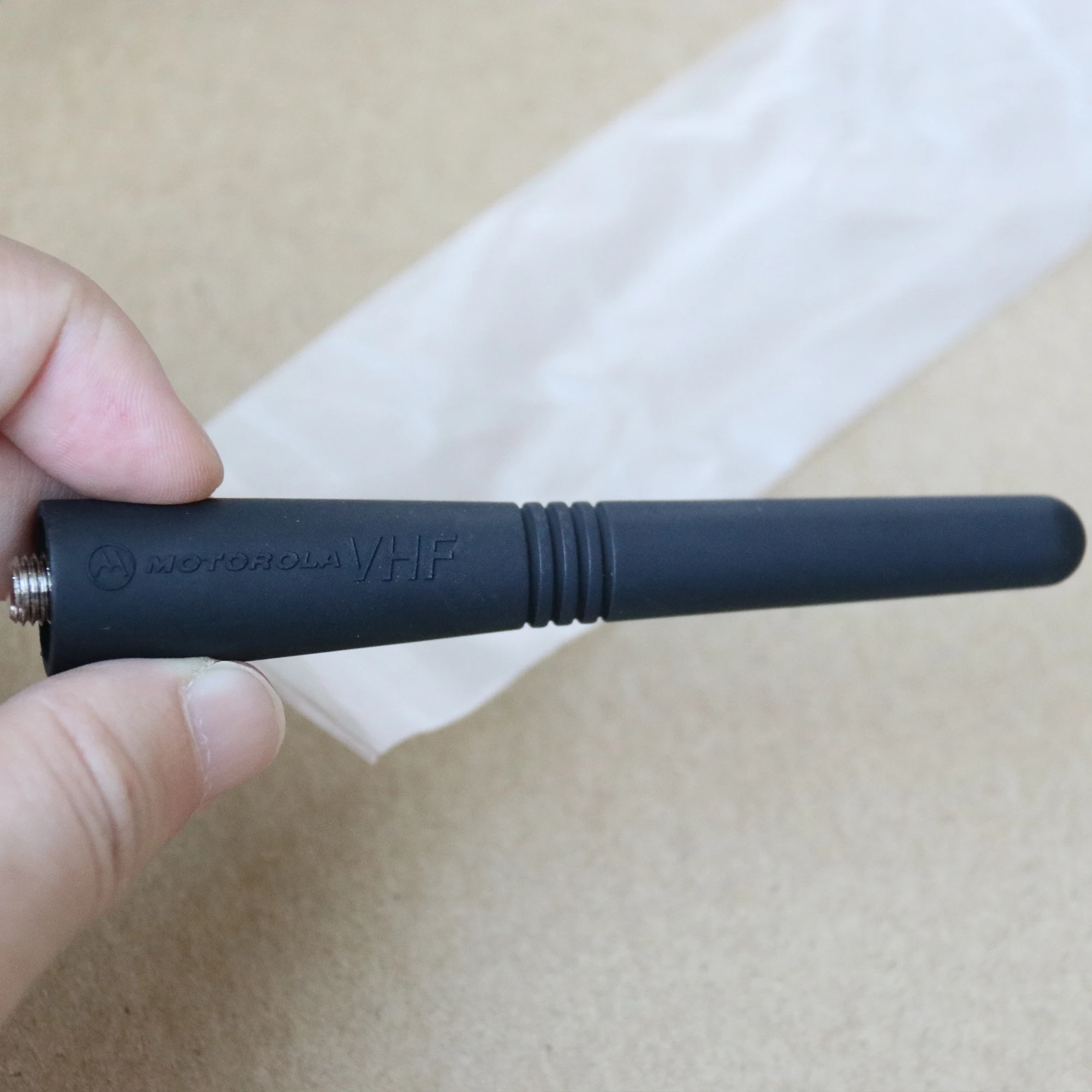 

VBLL PMAD4012 VHF 470-520MHz Stubby 3.5 Inch Antenna for Motorola CP185 HT750 HT1250 HT1550 PR860 EX500 EX600 Radio