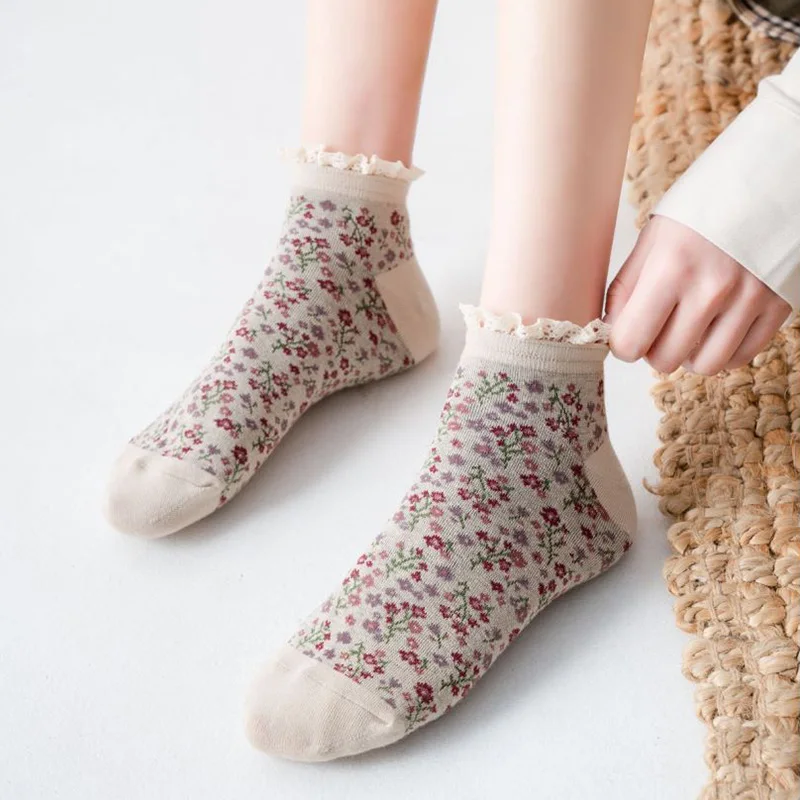 Girls Womens Korean Style Lace Vintage Nordic Flower Ethnic Floral Cotton Harajuku Novelty No Show Low Cut Socks Kawaii Spring