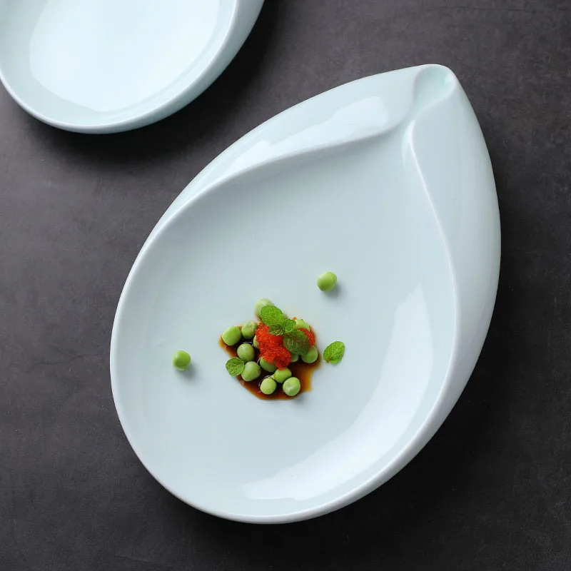 

Creative Dishes Dinner Plates Ceramic Kitchen Pasta Dessert Bone China White Plates Restaurant Nordic Assiette Tableware DF50ZC