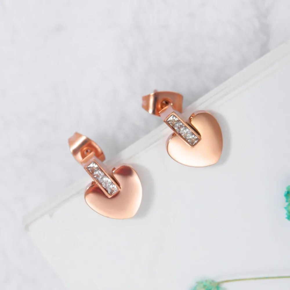 YiKLN Small Cute Heart Inlay CZ Stainless Steel Stud Earrings For Women Rose Gold Ear Jewelry Accessories Girl Gift YE17121 | Украшения и