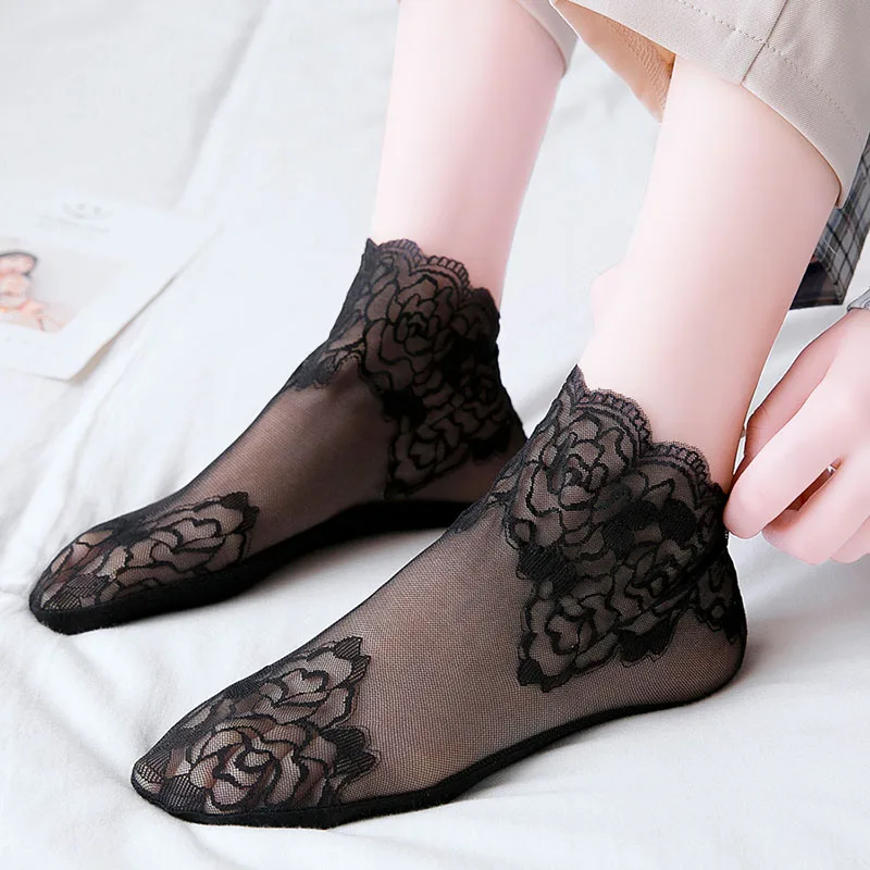 

Fashion Lace Women Socks Transparent Thin Flower Socks Girls Ankle Summer Short Socks Female Dress Calcetines Hosiery