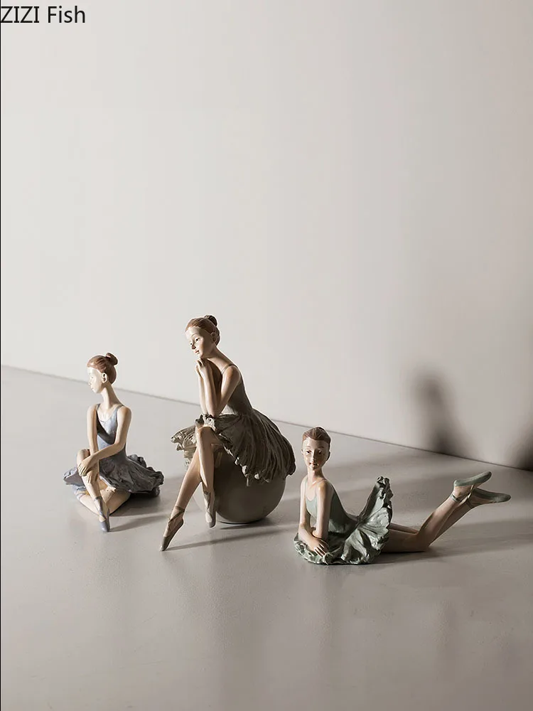 Cartoon Miniature Figurines Home Decor Cute Retro RefinedSimulation Resin Elegant Ballerina Decoration Living Room Ornament