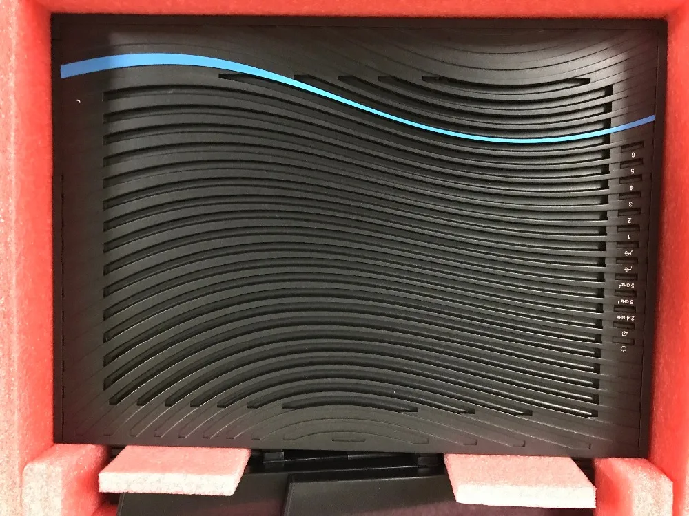 Топ 5 лучших игровых роутеров NETGEAR R8500(простая посылка) Nighthawk X8 AC5300 Смарт трехдиапазонный гигабитный 1000 м+ 2166 м+ 2166 Мбит/с