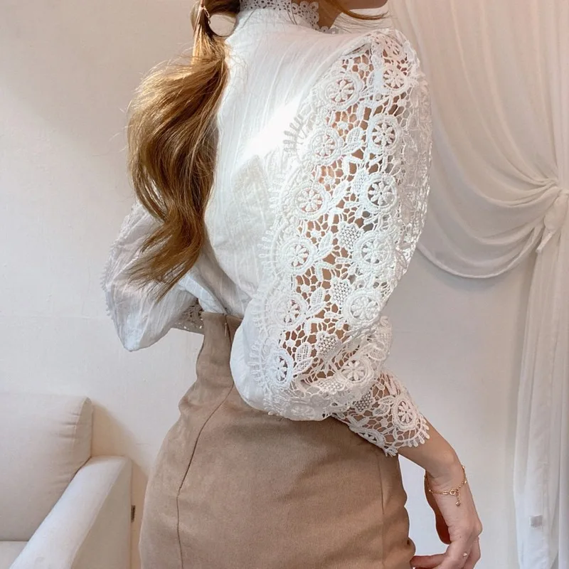 

2021 Spring Lace Patchwork Shirt White Tops Button Hollow Out Flower Stand Collar Femme Petal Sleeve Women Blouse Blusas 12419