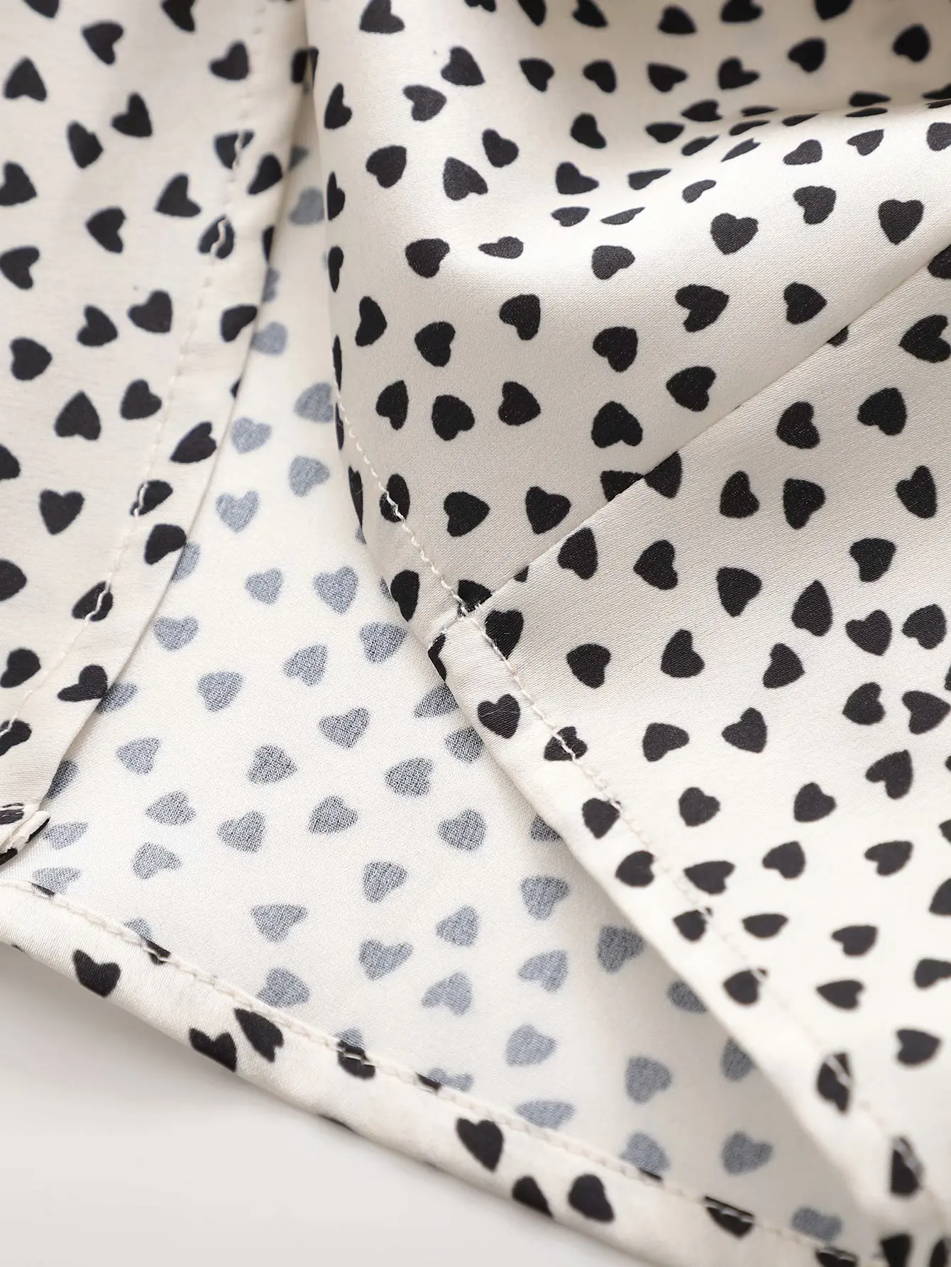 

2021 Club Casual Sexy Women Heart Print Summer Sexy Crop Shirt Short Sleeve Chic Female Slim Shirt Fashion Streetwear Tops