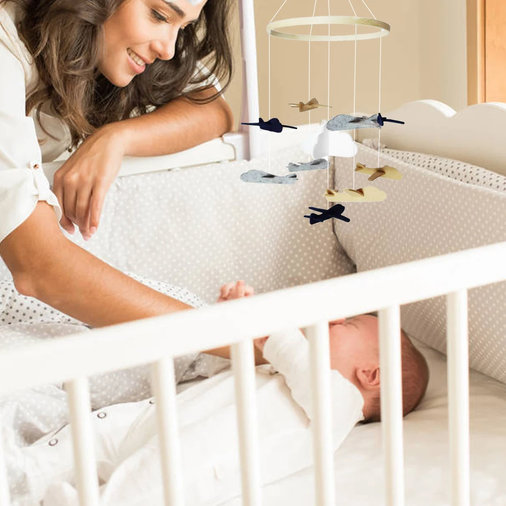 Подвесная подвесная подвеска на детскую кроватку с войлочной звездой луной