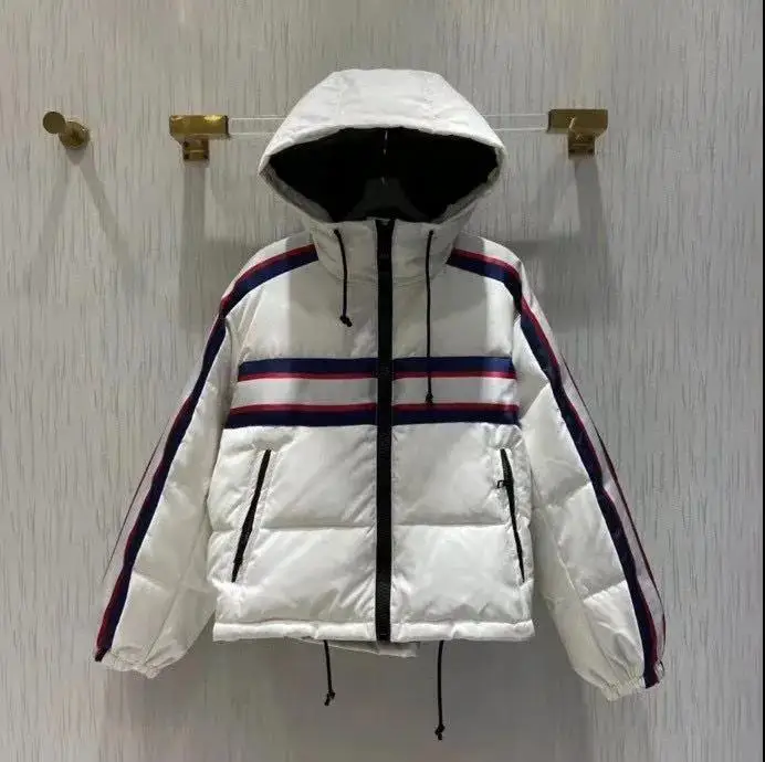 

Женская универсальная зимняя Лыжная куртка с пятиконечной звездой, хлопковая куртка с капюшоном, женская уличная куртка с надписью, утепле...