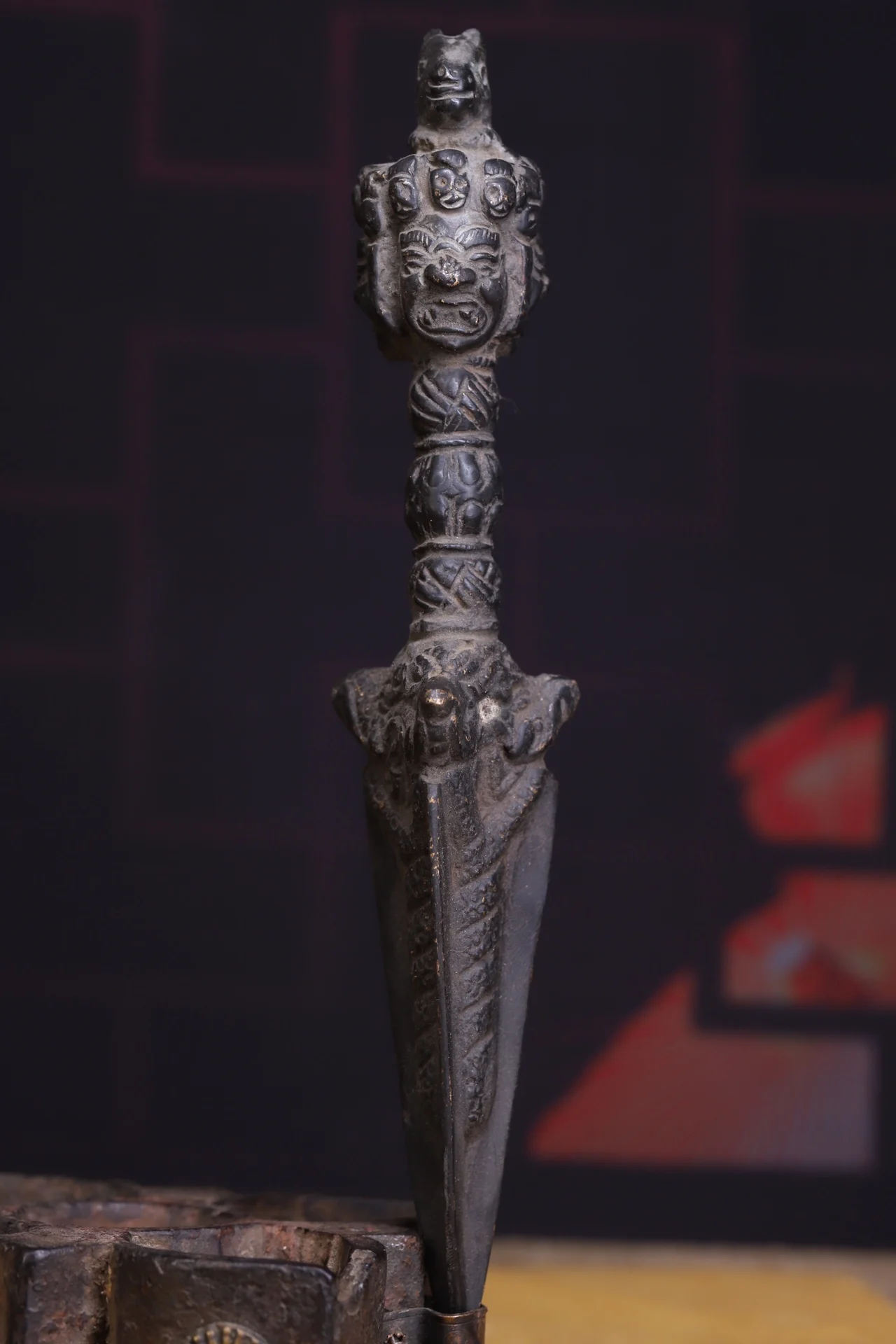 Коллекция тибетских храмов 9 дюймов старая бронза трехсторонняя голова Будды