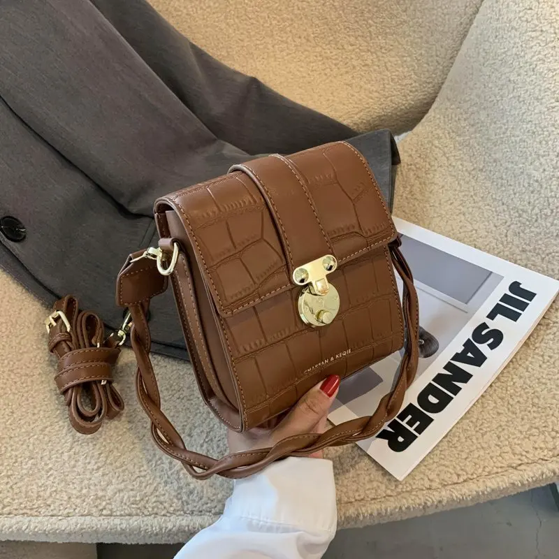 

Stone pattern mini solid color PU leather small flip bag female 2020 autumn chain messenger bag shoulder bag travel handbag