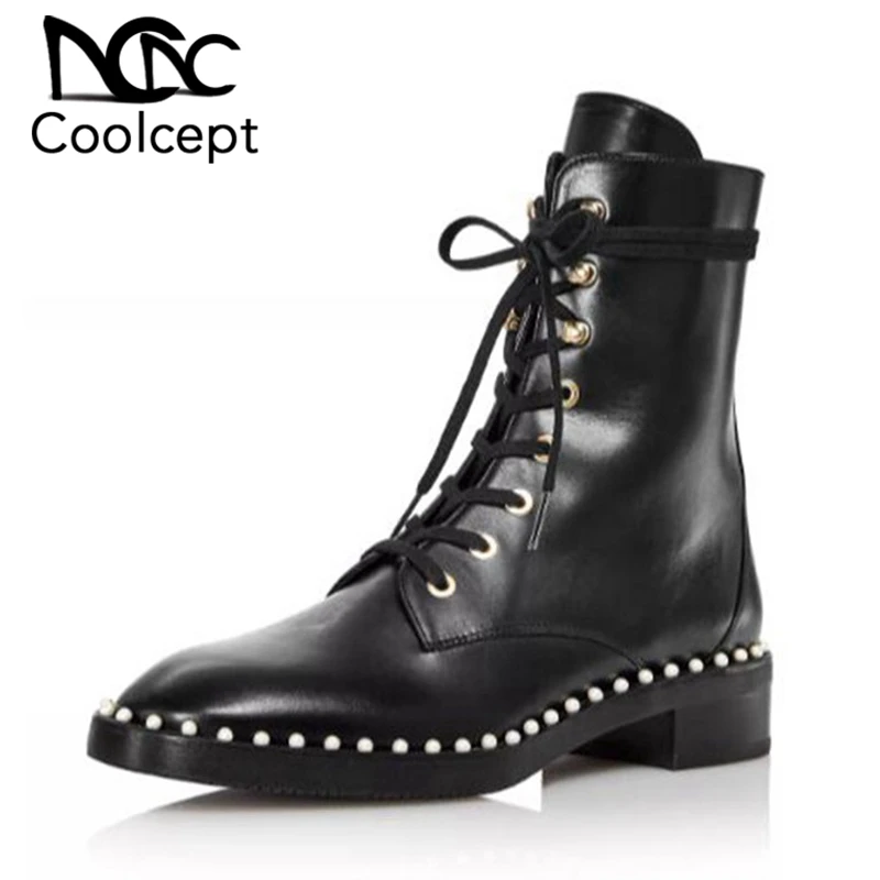 Coolcept/кожаные ботильоны на не сужающемся книзу массивном каблуке со шнуровкой и